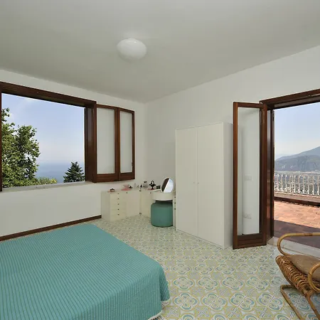 Sycamore Hill * Sorrento